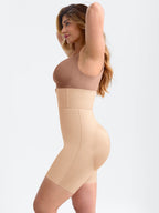 Snatch Effect Shorts