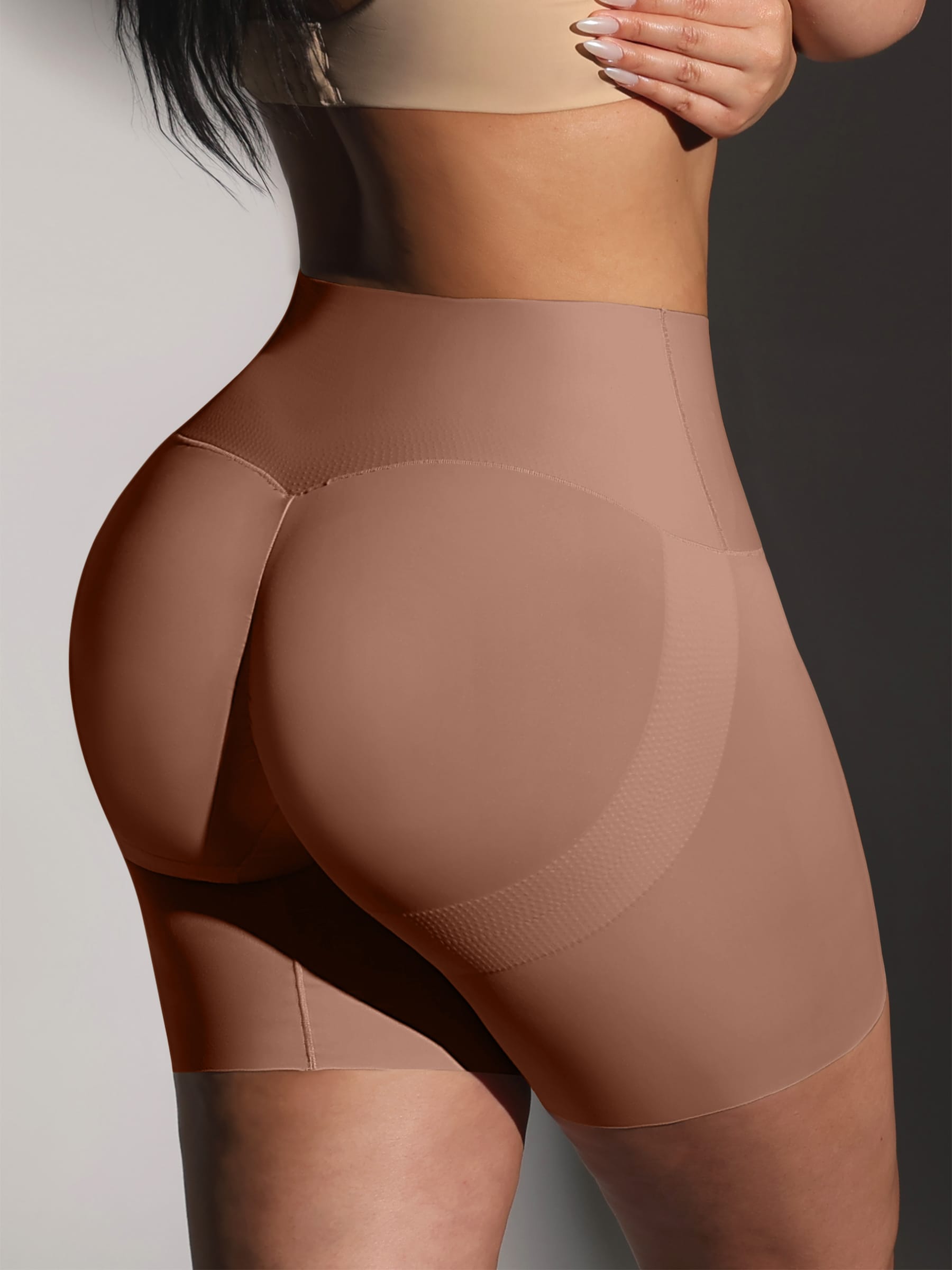 Wholesale Stay-in-Place Traceless Tummy Control & Butt Lift Shaping Shorts SPU